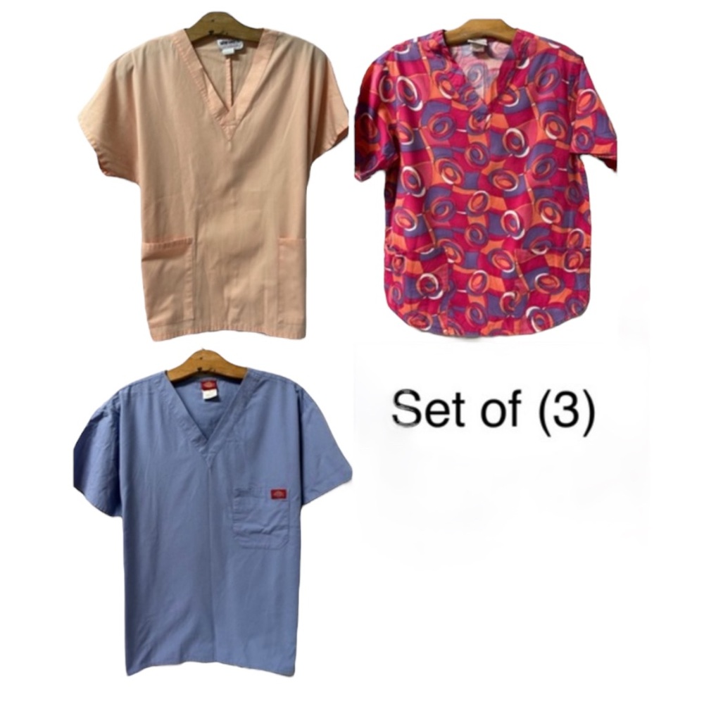 Scrub Tops‎ Set of (3) small women’s nurses uniform top (1015)